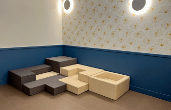 local de crèche moderne sans enfant